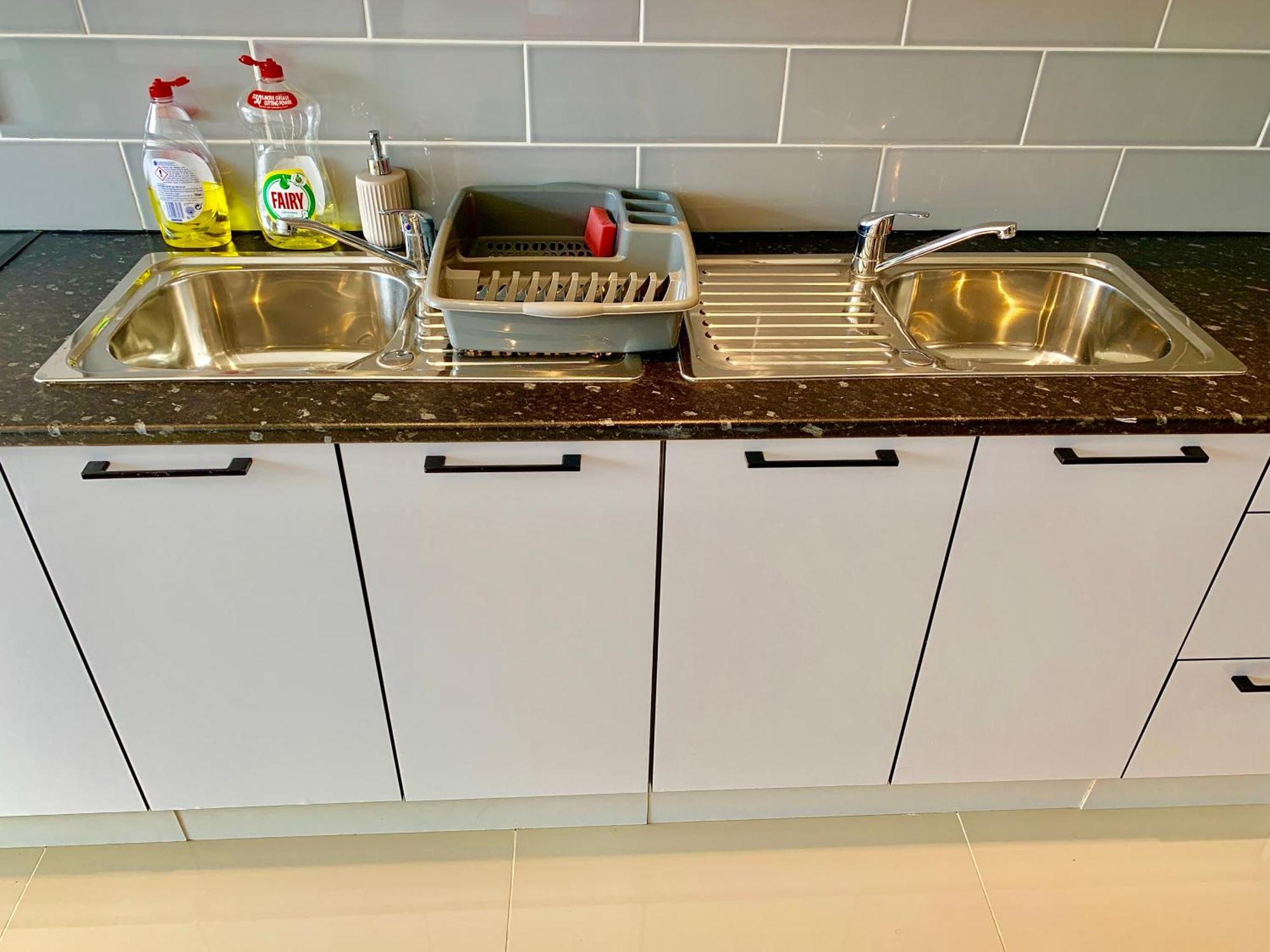 London Studio Apartments, Private Bathrooms And Parking 伊尔福德 外观 照片