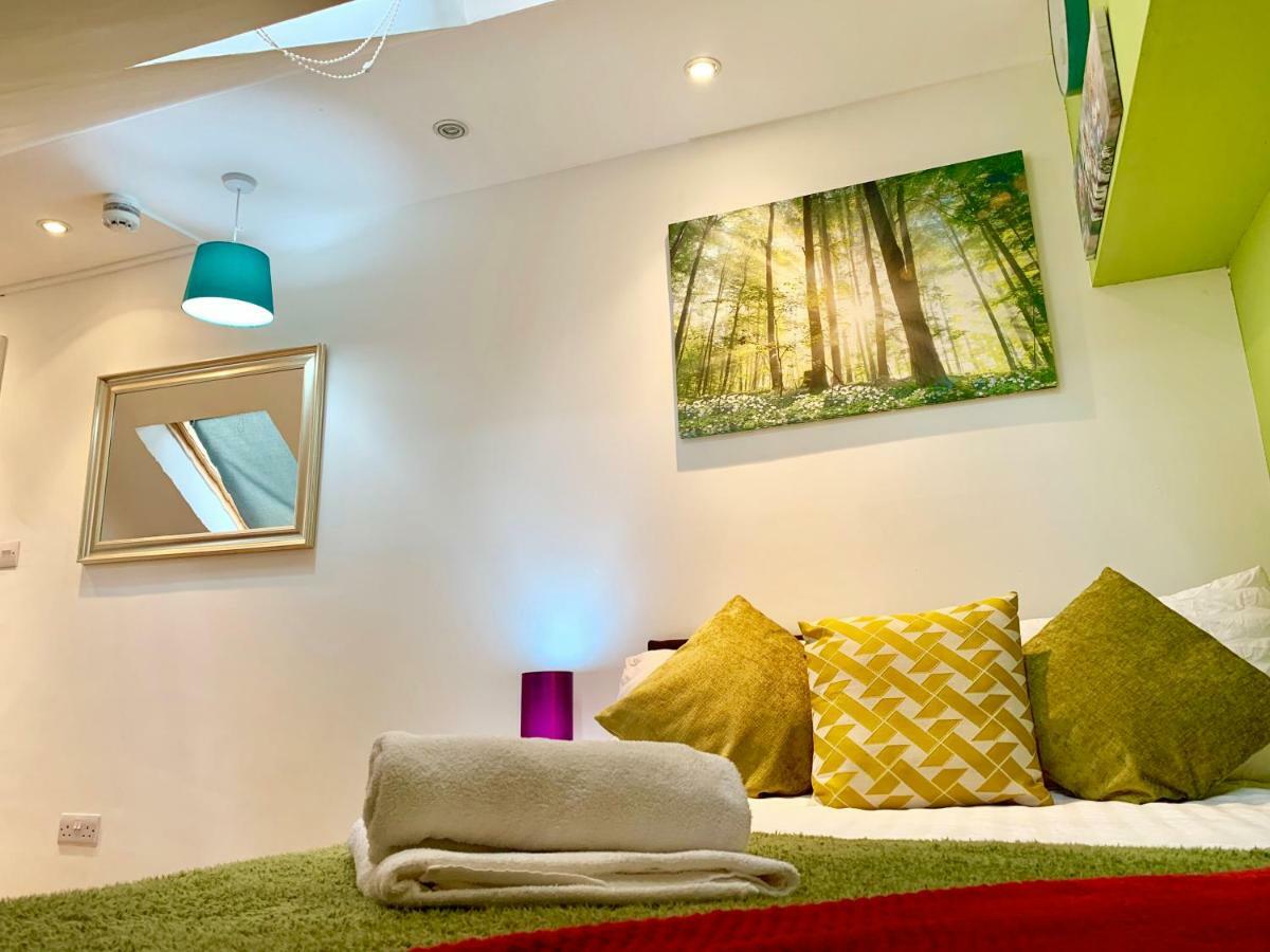 London Studio Apartments, Private Bathrooms And Parking 伊尔福德 外观 照片