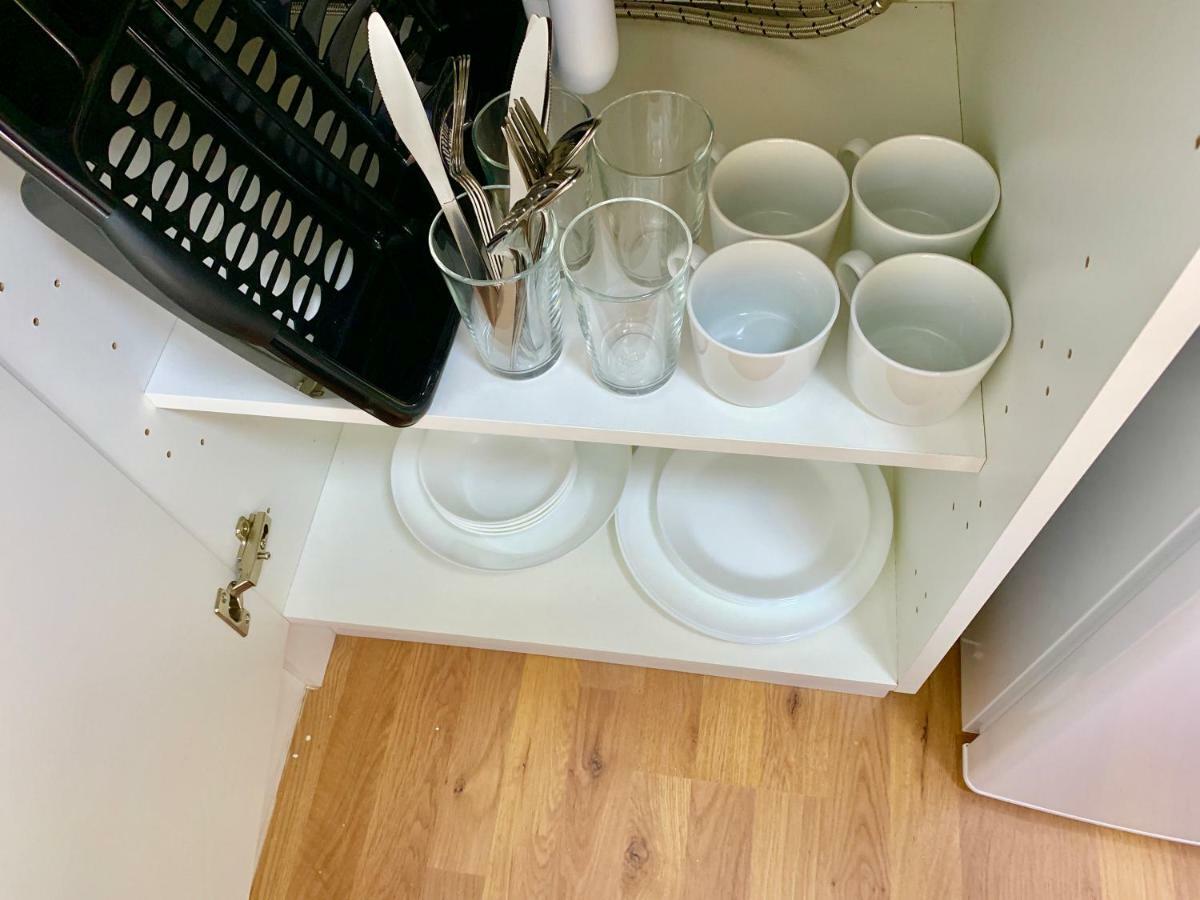 London Studio Apartments, Private Bathrooms And Parking 伊尔福德 外观 照片